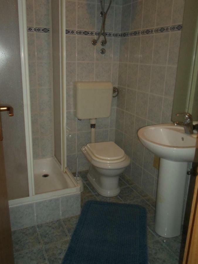 Apartments Davor Jadrtovac Cameră foto